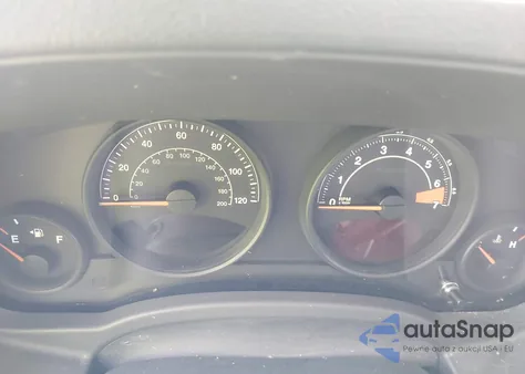 2014 Jeep Patriot Latitude z USA, uszkodzony, nr VIN 1C4NJRFB7ED688417